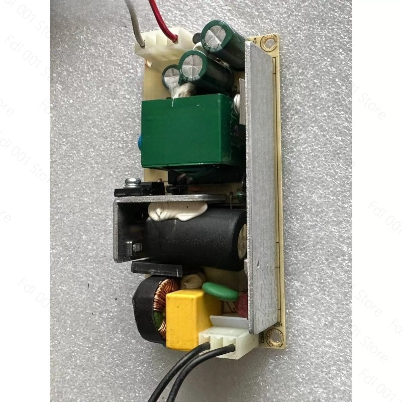 تفكيك مصدر الطاقة المستعمل VCT - مراجعة Ac Power Supply وسعره