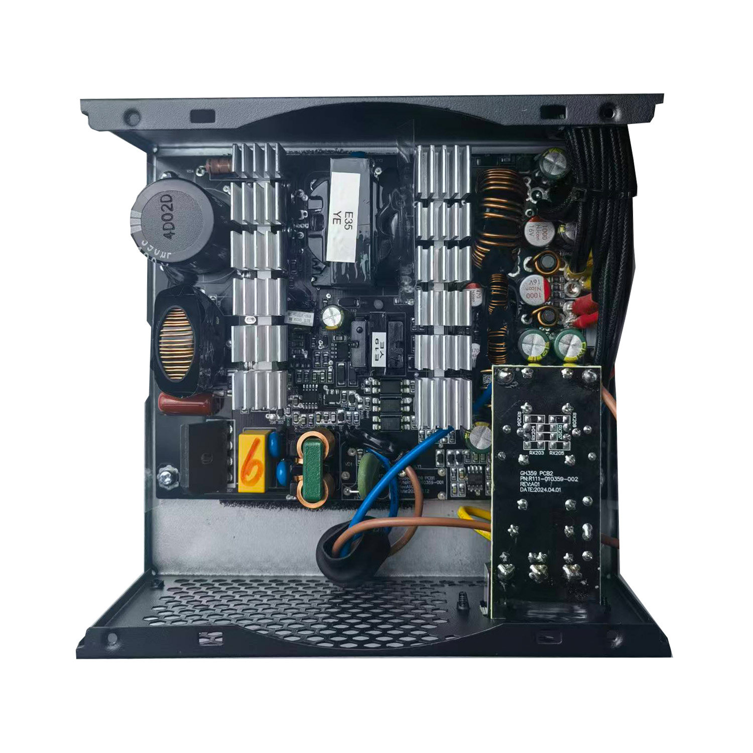مناسب لوحدات SFX الكاملة، مزود - مراجعة Power Supply 750W وسعره